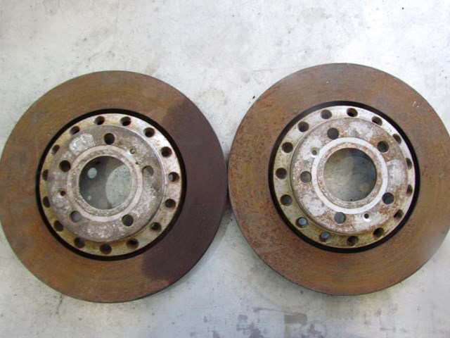 2004 Audi A8L Rear Rotor Pair. Needs Resurface