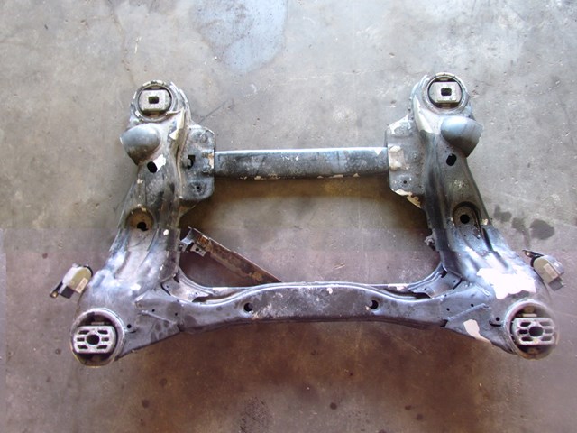 2004 Audi A8L Front Subframe Engine Cradle 