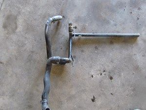 2004 Audi A8L Coolant Pipe 077121065