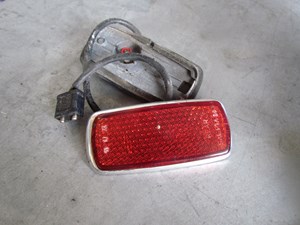 1972 Mercedes-Benz 280se Rear LH Driver Blinker Turn Signal