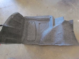 2002 Subaru Impreza LH Carpet Trunk Moulding