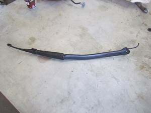 2007 Infiniti G35 Coupe RH Passenger Wiper Arm