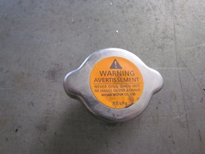 2007 Infiniti G35 Coupe Radiator Cap