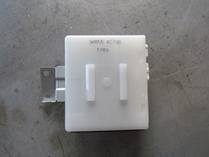 2007 Infiniti G35 Coupe Seat Control Module 98800AC700