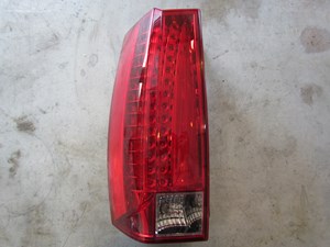 2007 Cadilac Escalade LH Drivers Side Tail Light
