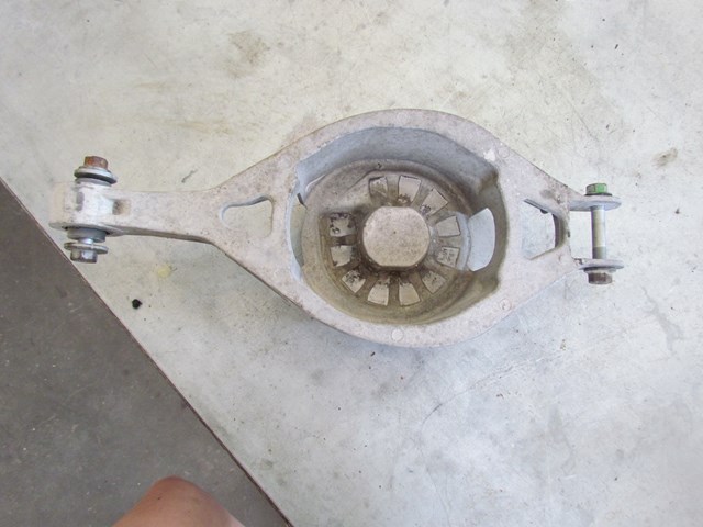 2007 Infiniti G35 Coupe Rear LH Spring Cup