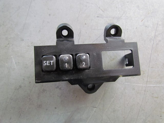 2007 Infiniti G35 Coupe Memory Seat Switch