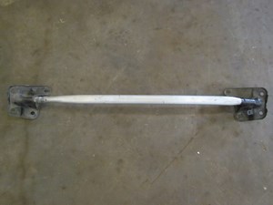 2003 Nissan 350Z Front Strut Bar