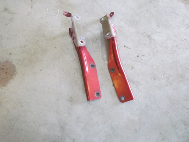 2005 Subaru Forester XT Hood Hinge Set 