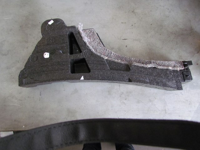 2005 Subaru Forester XT RH Passenger Rear Hatch Storage Spacer