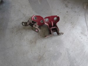 2005 Subaru Forester XT Rear LH Door HInge Set