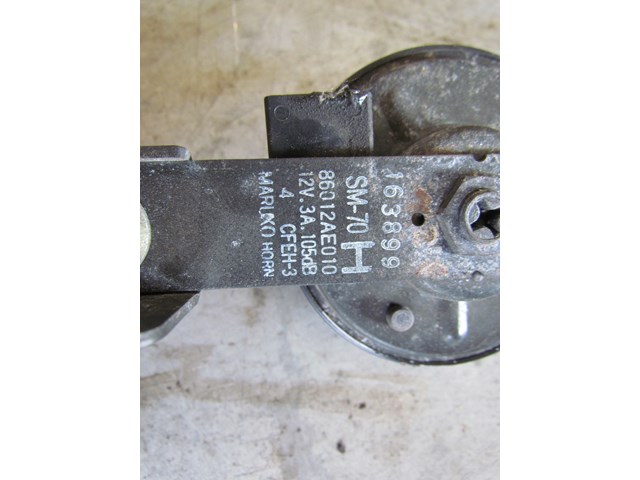 2005 Subaru Forester XT Turbo Horn 86012AE010