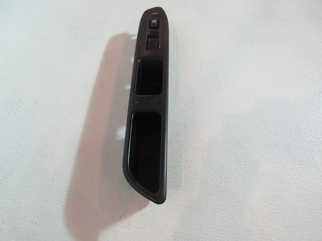 2005 Subaru Forester XT Front RH Door Switch