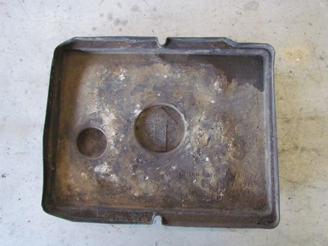 2005 Subaru Forester XT Battery Tray