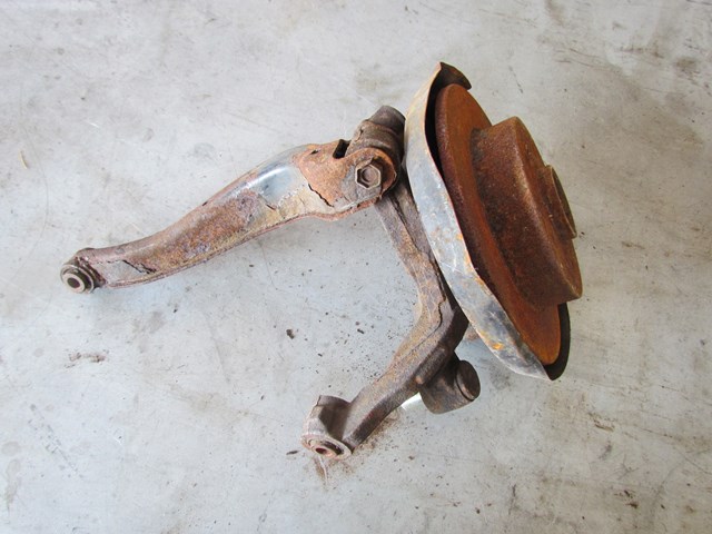 1993 Nissan 240SX RH Passenger Rear Spindle Assembly OEM