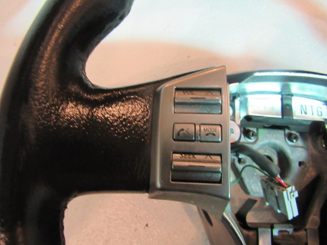 2007 Infiniti G35 Coupe Steering Wheel