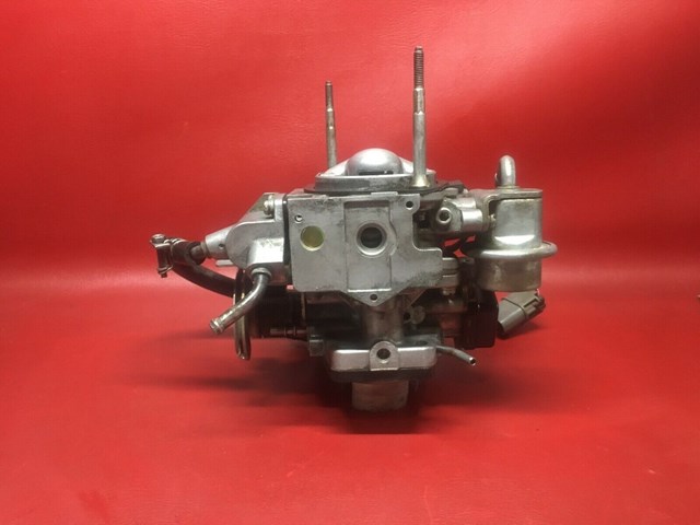 1986 1987 1988 1989 Nissan D21 Pathfinder Pickup Throttle Body Assembly TBI  OEM