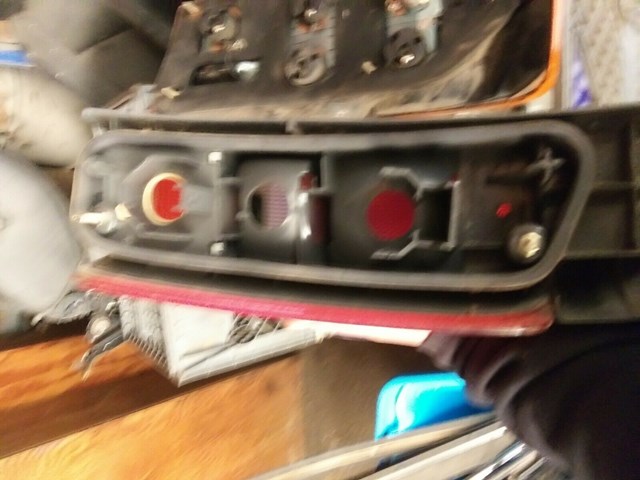 Volvo 850 V70 Tail Light Housing Right Lower 3512432