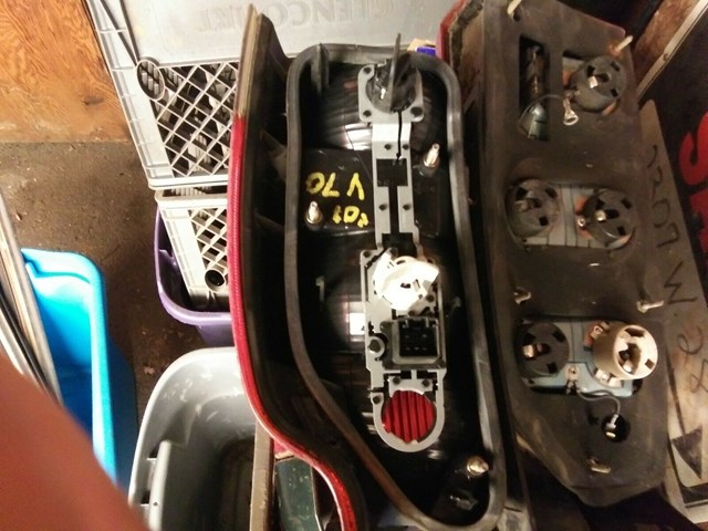 2003 Volvo XC70 Lower Left Tail Light 9154497