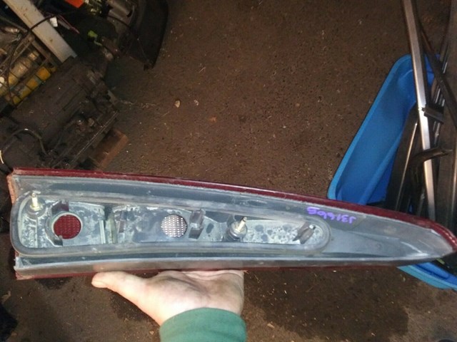 Volvo OEM Right Upper Tail Light 9157802 fits V70 1998-2000