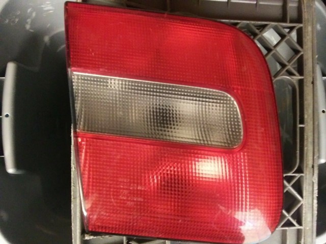   Volvo Original S70 Left Inner Taillight  #9151633.