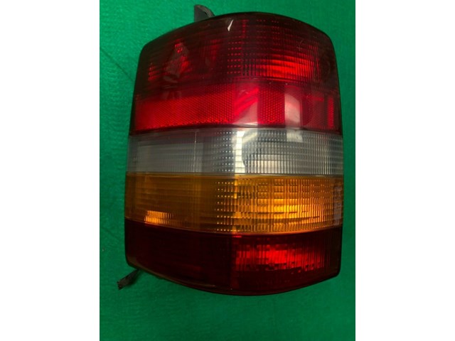 JEEP GRAND CHEROKEE TAIL LIGHT DRIVER SIDE OEM 1993-1998