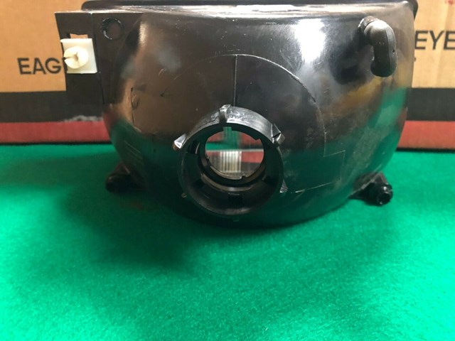 1993-1998 LEFT (Driver) Replacement Headlight For Jeep Grand Cherokee 