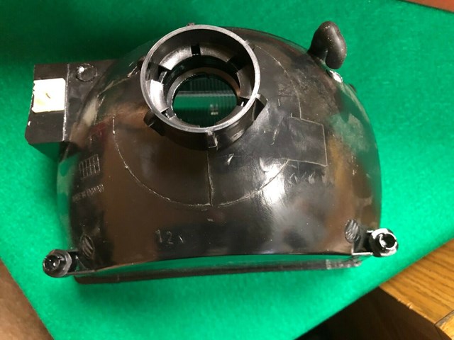 1993-1998 LEFT (Driver) Replacement Headlight For Jeep Grand Cherokee 