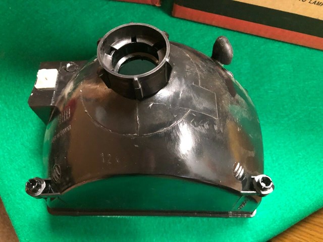 1993-1998 LEFT (Driver) Replacement Headlight For Jeep Grand Cherokee 