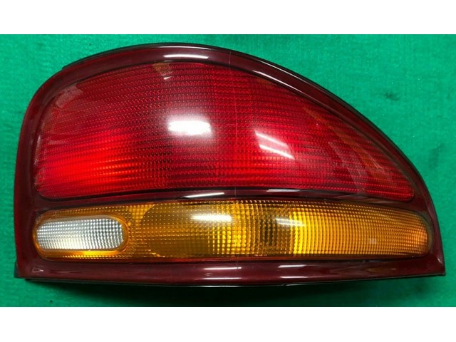 Pass Side Right Tail Light Assembly outer ES RH DODGE STRATUS 95 96 97 98 99 00