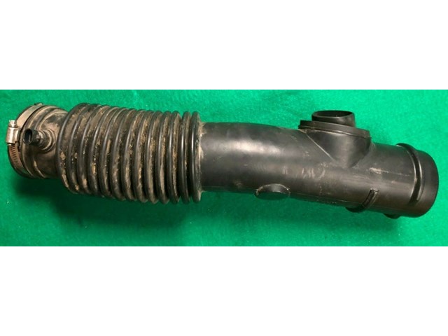 2002 2003 02 03 CHEVROLET TRAILBLAZER 4.2L AIR CLEANER DUCT TUBE 15046477 OEM