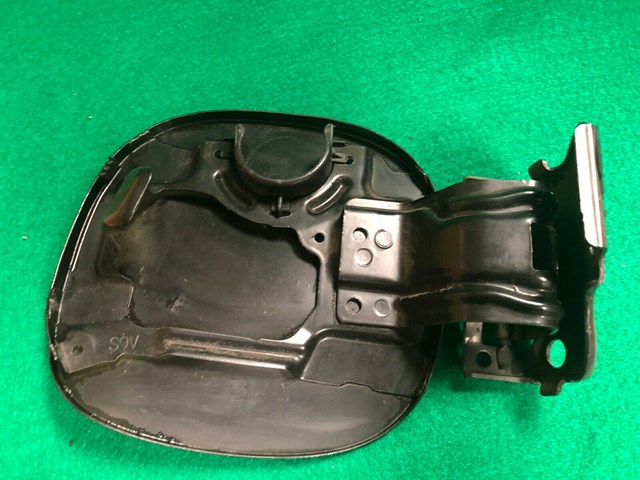 Fuel Filler Door Gas Flap Honda Pilot 2003  Black 