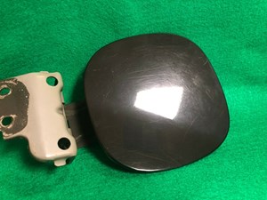 Fuel Filler Door Gas Flap Honda Pilot 2003  Black 