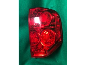 03 04 05 OEM Honda Pilot Right Passenger Side Taillight Tail Light Rh R