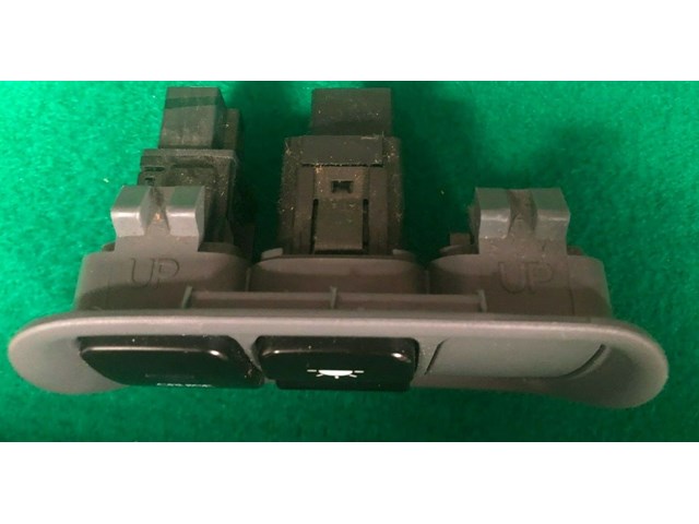 03-08 Honda Pilot OEM cruise control & light on/off switch with trim STOCK GRAY