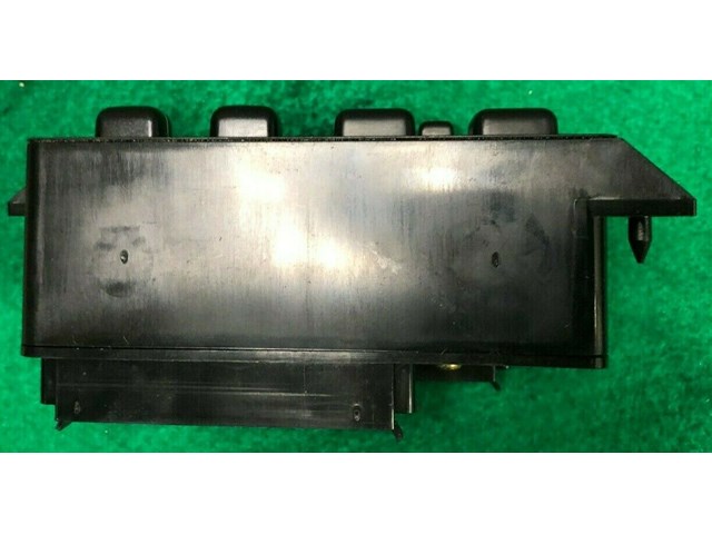 96 JEEP GRAND CHEROKEE HEATED SEAT SWITCH. DEFROST, REAR WIPER/OVERDRIVE