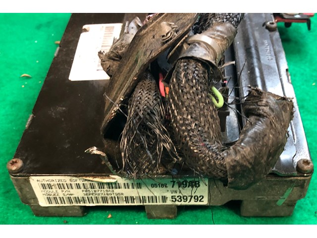 ECM PCM ECU Engine Computer Module 2007 Chrysler PT Cruiser | P05187761AA