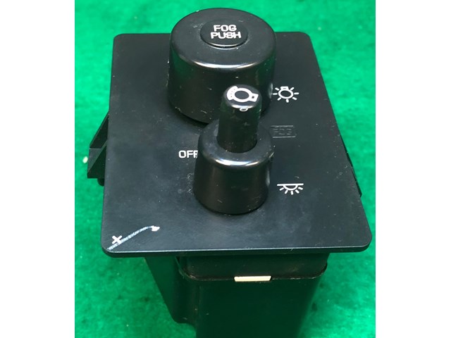 2003 BUICK RENDEZVOUS HEAD LAMP LIGHT FOG SWITCH AUTO INTERIOR 10422131  