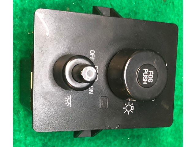 2003 BUICK RENDEZVOUS HEAD LAMP LIGHT FOG SWITCH AUTO INTERIOR 10422131  