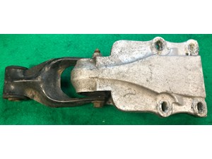 02 03 04 05 06 07 BUICK RENDEZVOUS 3.4L V6 ENGINE MOTOR MOUNT LEFT BRACKET OEM