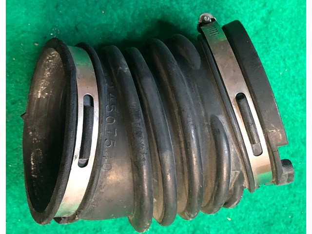 2003 Buick Rendezvous Air Intake Tube 24507540