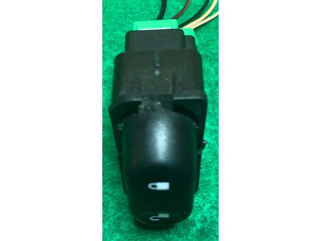 2004 Ford Explorer RH PASSENGER LOCK UNLOCK Door Switch 1L2T14017ABJADS