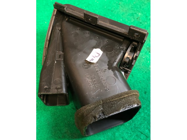 OEM 99-06 BMW E46 Front Left Driver Air Vent Side