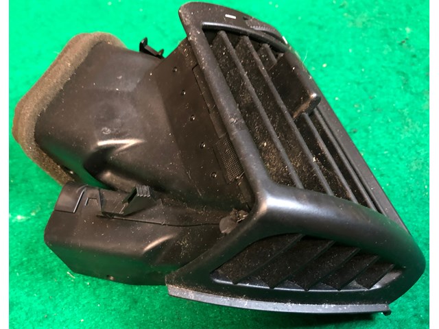 OEM 99-06 BMW E46 Front Left Driver Air Vent Side