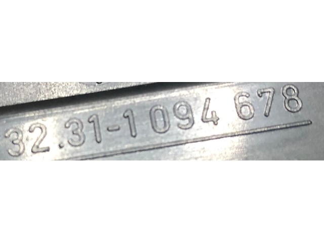 BMW E46 M3 E83 320 323 X3 325 TRIM PANEL UPPER STEERING WHEEL COLUMN PLASTIC OEM