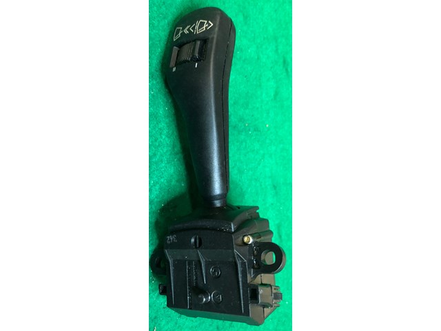 2003 BMW 330i E46 WINDSHIELD WIPER SWITCH OEM 8363664