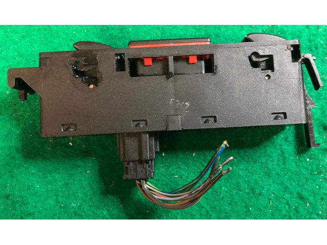 BMW E46 LEFT MASTER WINDOW SWITCH 8381518