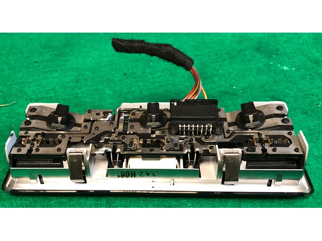 00-06 BMW 325i 328i 330i M3 X5 Overhead Dome Light Console Map Lights OEM Tested