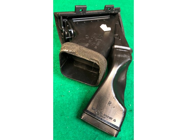 OEM 99-06 BMW E46 Front Right Passenger Air Vent Side