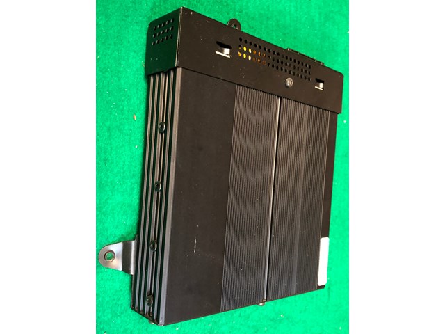 01-06 BMW 3 Series Audio Amplifier AMP 65.12-08 380 069 04 Harman Kardon